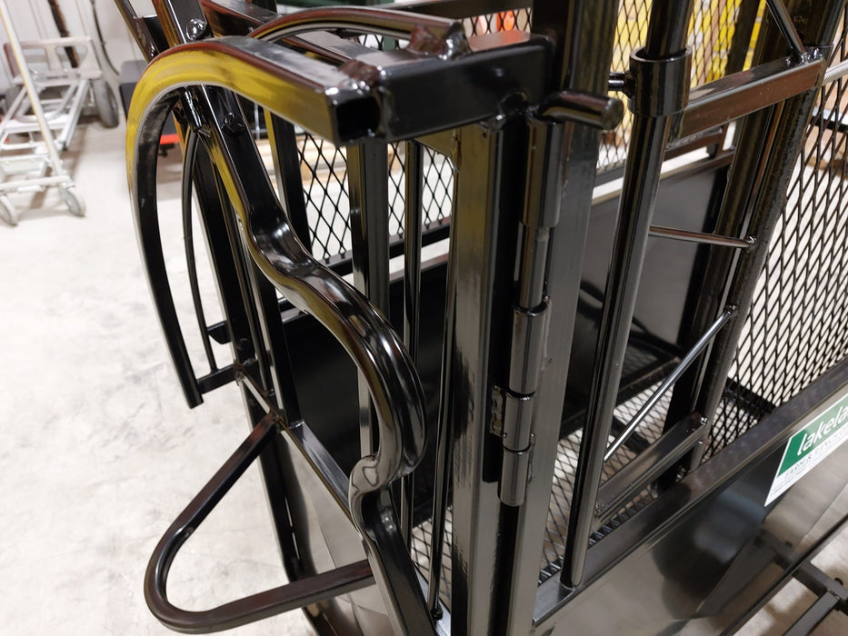 Easy-to-use calf chute from Lakeland Farm & Ranch – built for comfort and animal safety