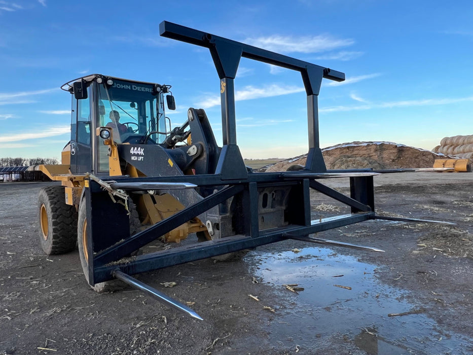 Close-up of the Bale Spear tine alignment for smooth hay penetration and balanced lifting.