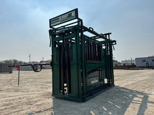Lakeland E-Series Cattle Squeeze Chute with heavy-duty steel frame for safe livestock restraint