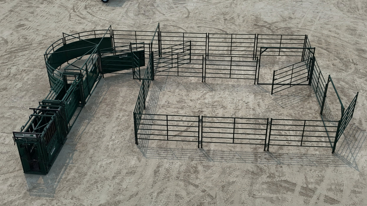 E-Series E3000 Cattle Handling System – full livestock management solution with gates, tub, and alley