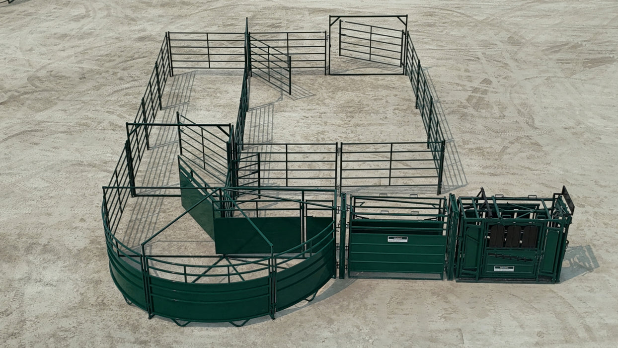 Lakeland E-Series E3000 Professional Cattle Handling System – complete corral setup for safe and efficient livestock control