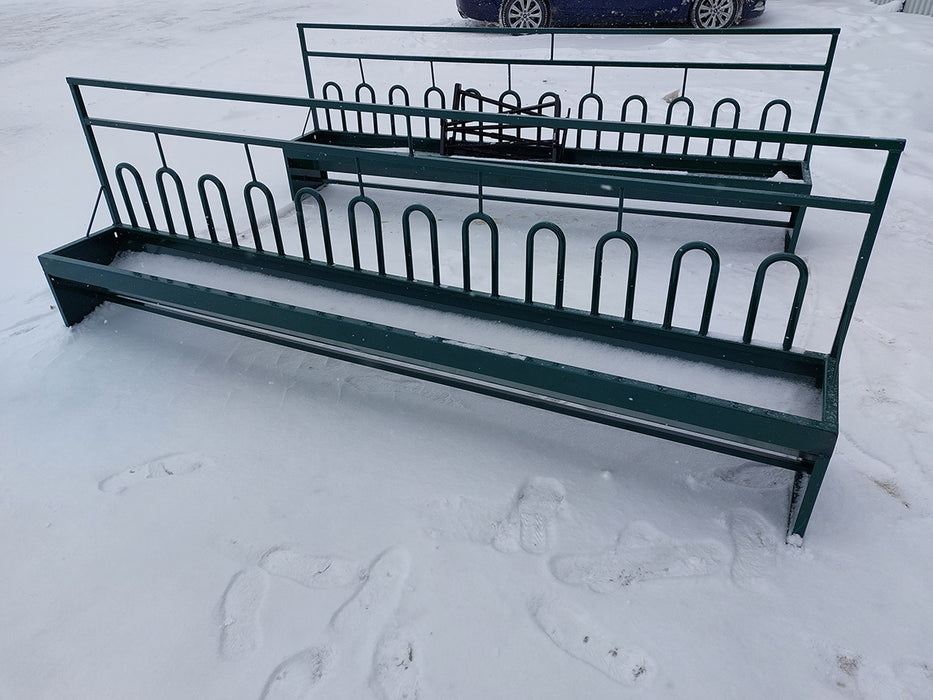 Heavy-Duty Goat Fence Line Feeder with Rounded Tombstone Bars for Safety