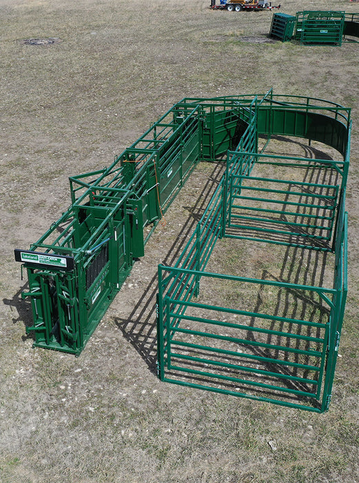C4000 Complete Cattle Handling System by Lakeland – heavy-duty setup for efficient and stress-free cattle movement