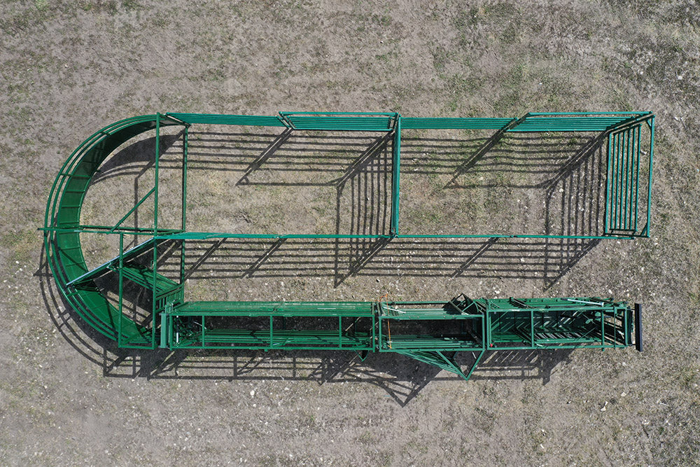 Lakeland Premium Cattle Handling System – C4000 configuration designed for smooth cattle flow management