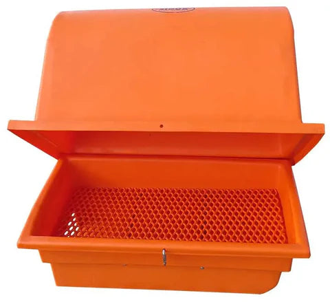 Rancher using Sioux Steel Calf Warmer to ensure healthy calf development during harsh winter conditions.