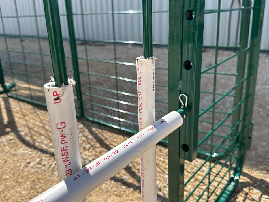 Large-Capacity Double-Sided Sheep & Goat Creep Feeder Ideal for Pasture Use