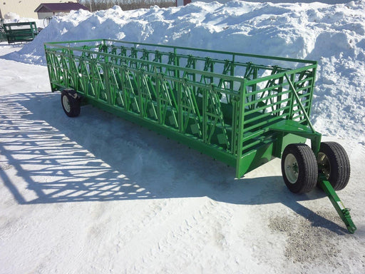 Lakeland Self-Locking Cattle Feed Wagon – durable heavy-duty design for safe and efficient livestock feeding