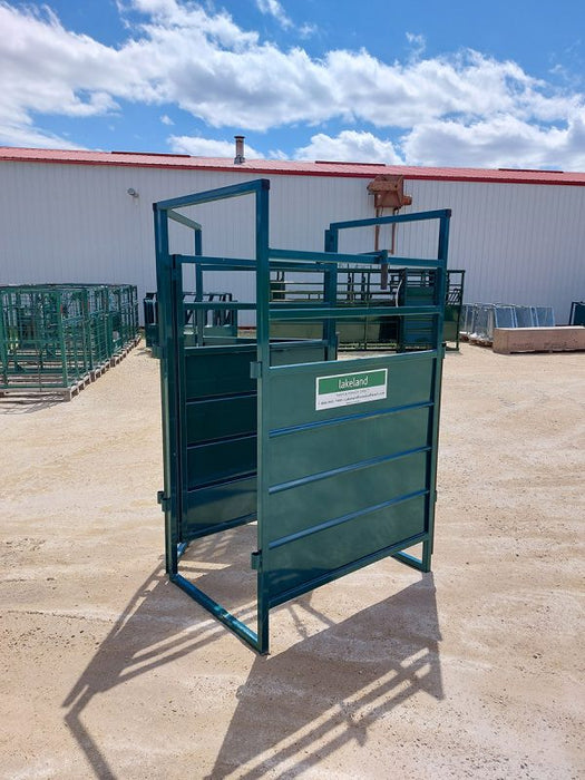 Lakeland E-Series Straight Line Cattle Sorting Gate built for efficient and safe livestock direction control