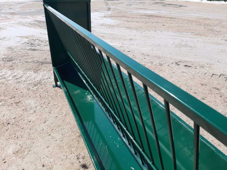 Durable Steel Sheep Fence Line Feeder Ideal for Daily Ranch Feeding