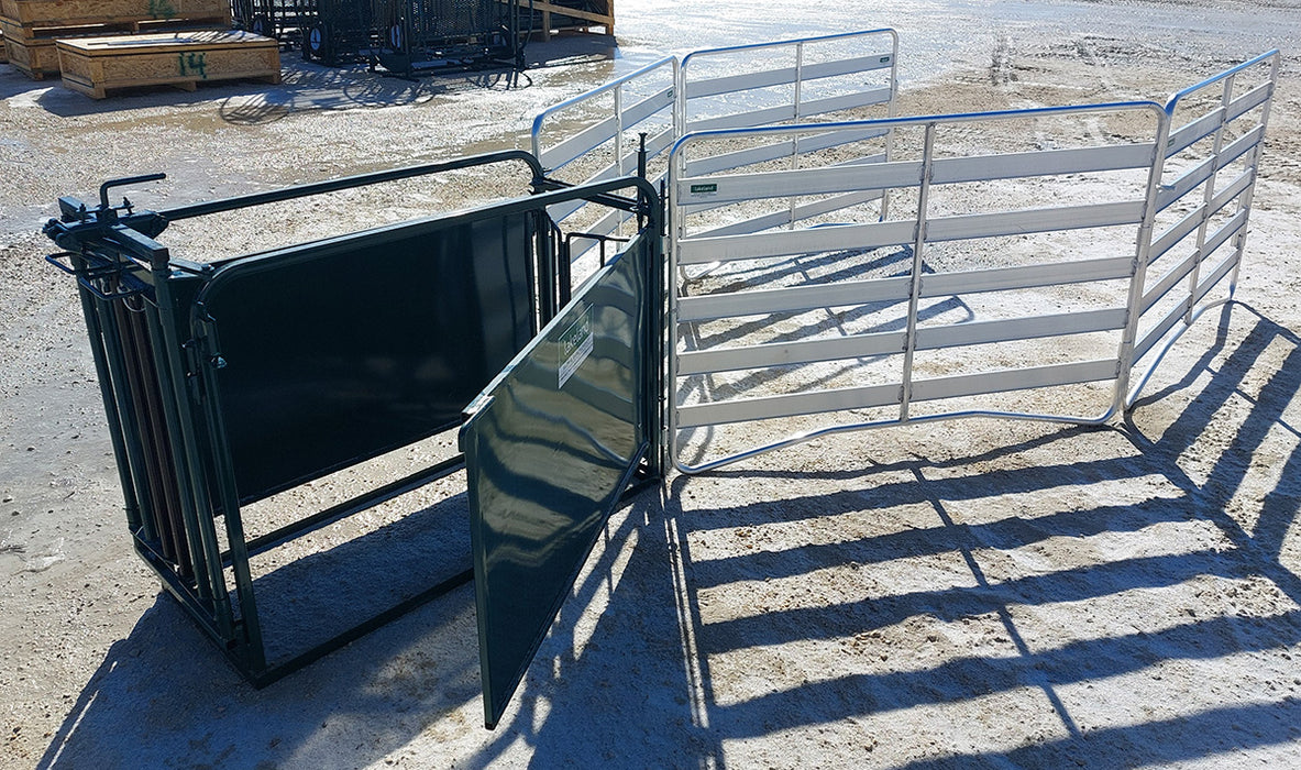 Compact Sheep Handling System Offering Safe and Stress-Free Movement for Sheep and Goats