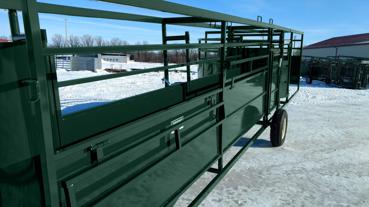 Premium C-Series Cattle Adjustable Alley setup in ranch environment – adjustable alley width for different cattle sizes