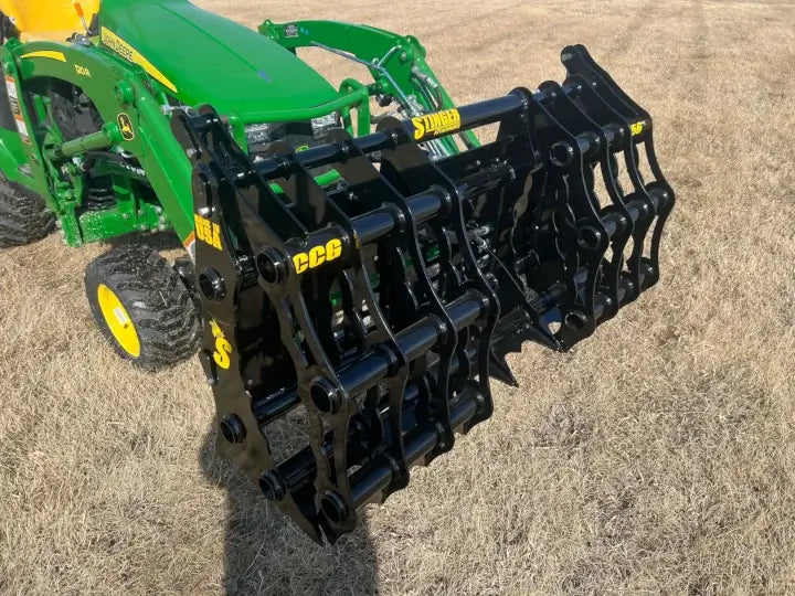 Compact Tractor Grapple Bucket | Heavy-Duty Clam Grapple by Stinger