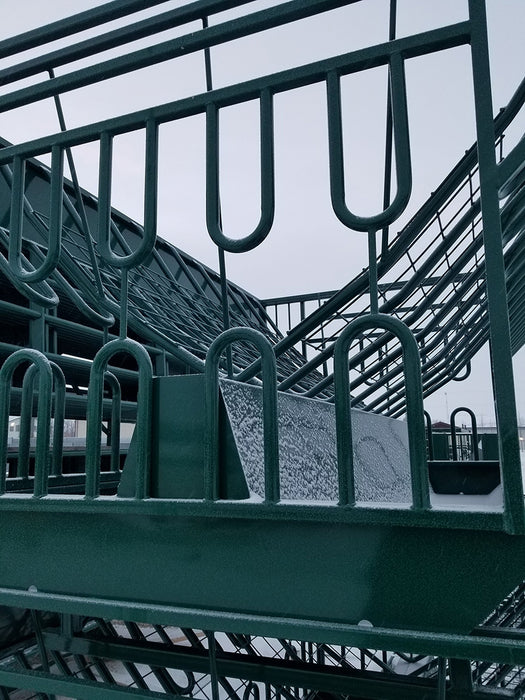 Weather-Resistant Goat Round Bale Feeder Built for Long-Term Outdoor Use