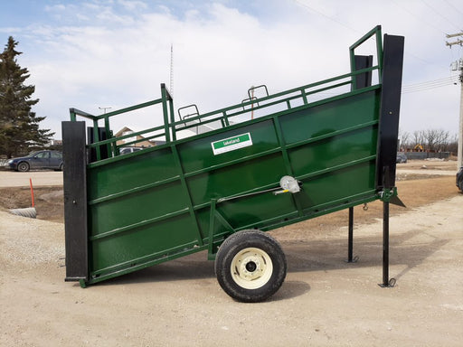 Lakeland Premium C-Series Portable Cattle Loading Chute with adjustable floor for smooth livestock transport