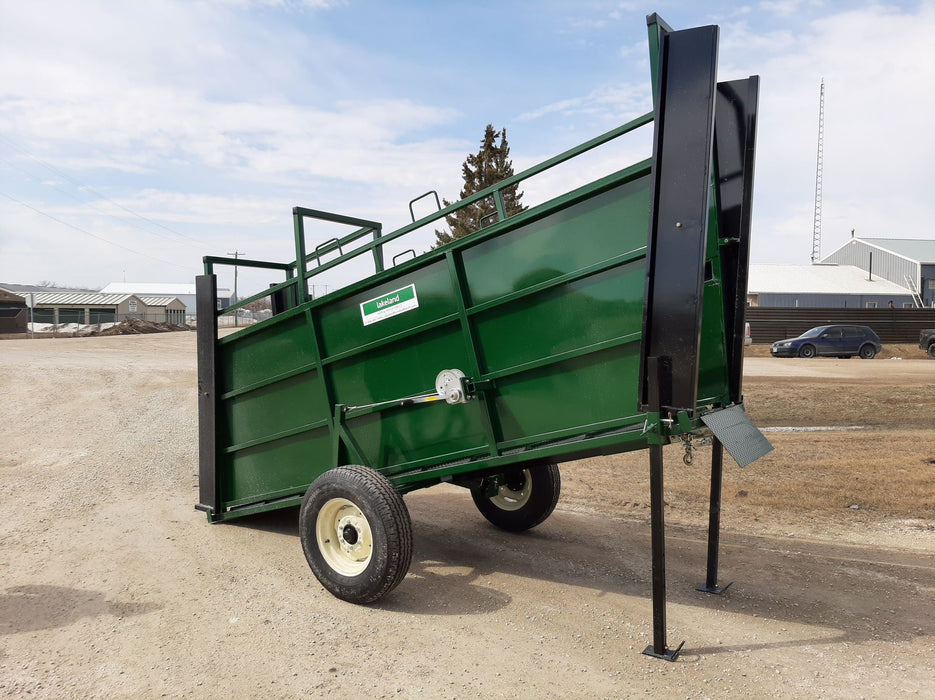Professional-grade cattle loading chute system – Premium C-Series model for reliable farm use