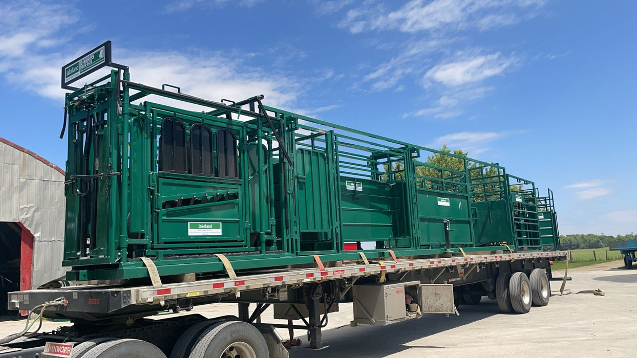 Lakeland Portable Cattle Handling System – professional livestock handling solution built for mobility and safety